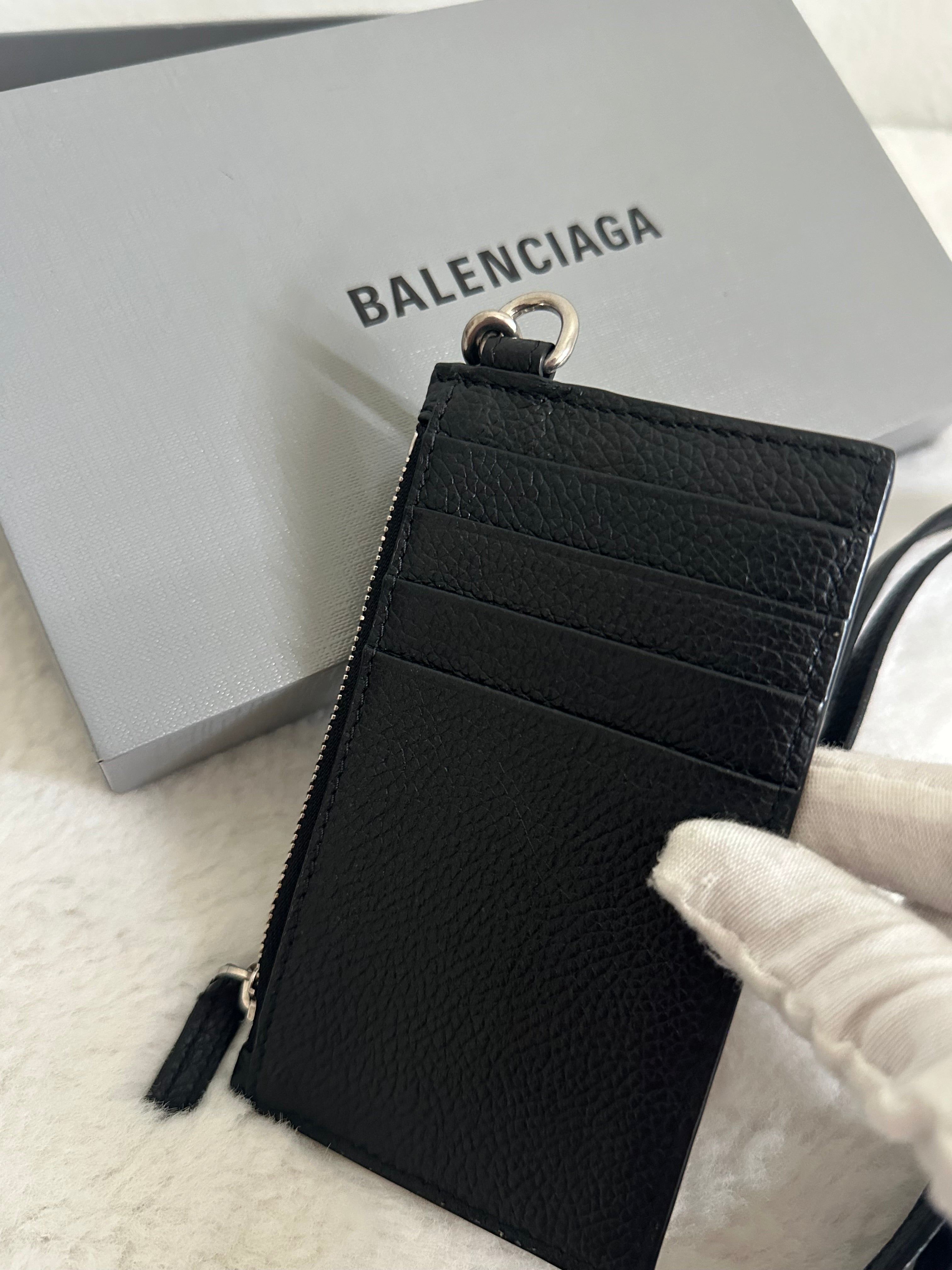 BALENCIAGA Logo-Print Full-Grain Leather Cardholder with Lanyard