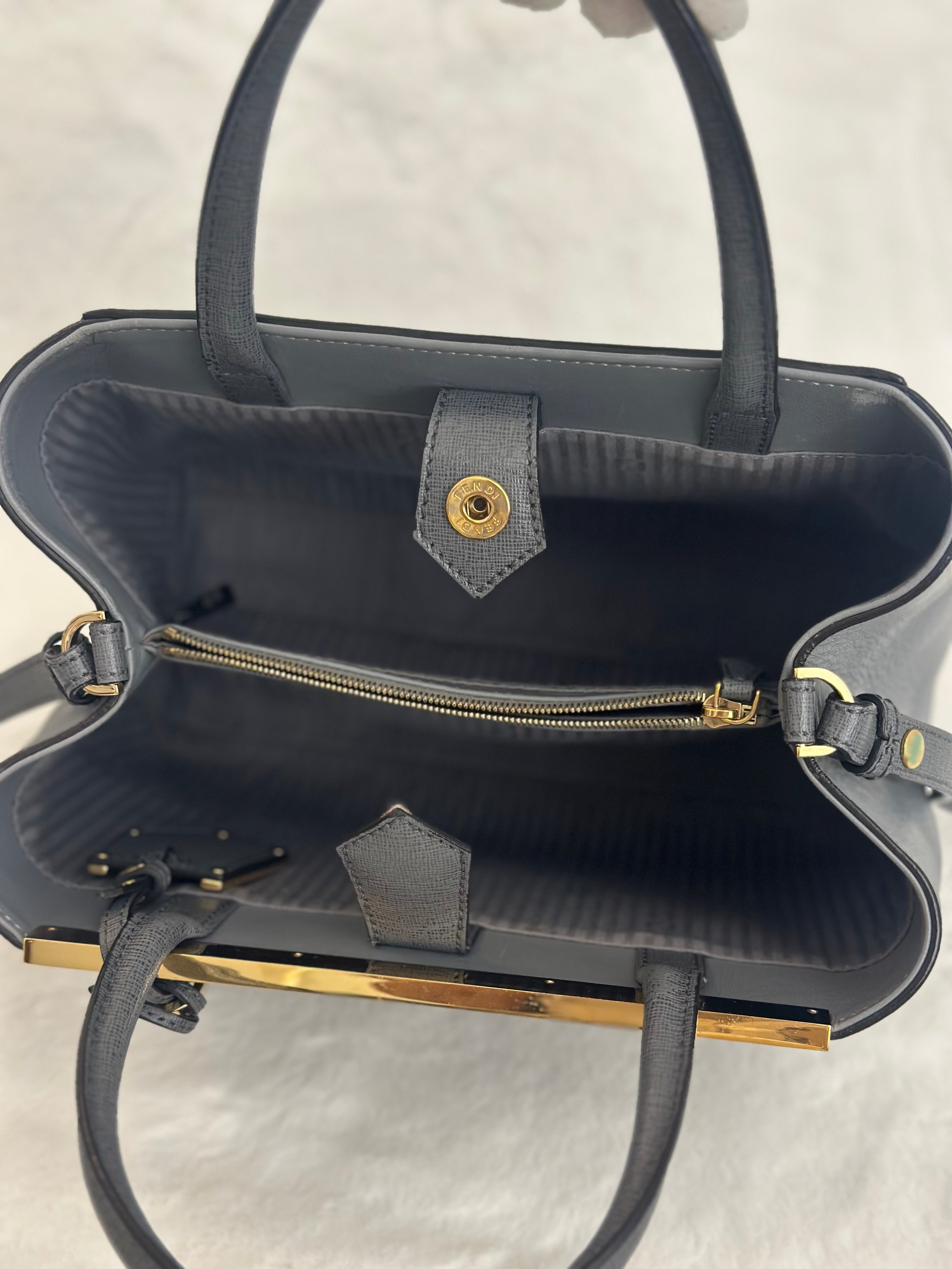 FENDI Petite 2Jours Shoulder Bag Handbag Pochette Leather Gray