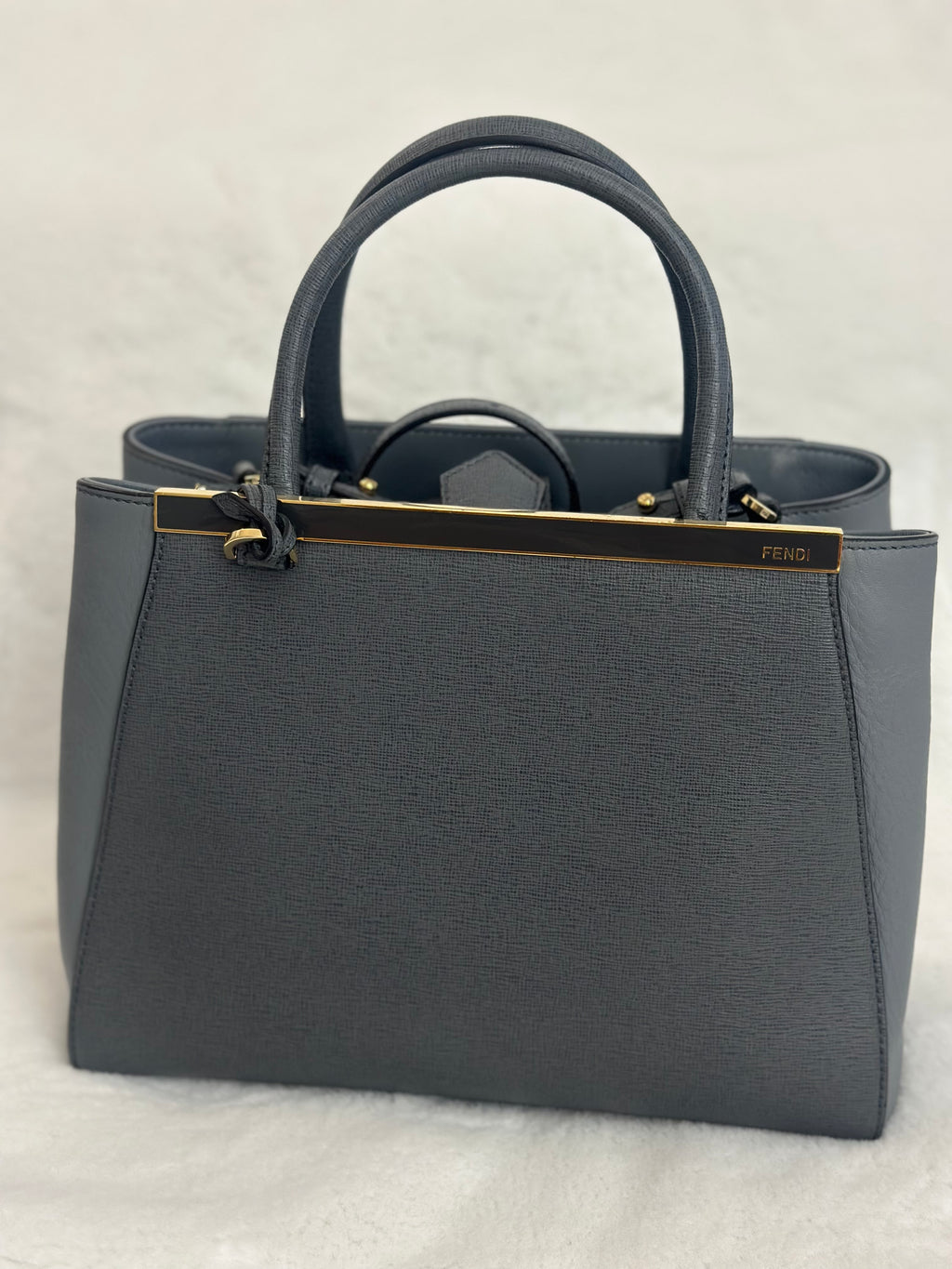 FENDI Petite 2Jours Shoulder Bag Handbag Pochette Leather Gray