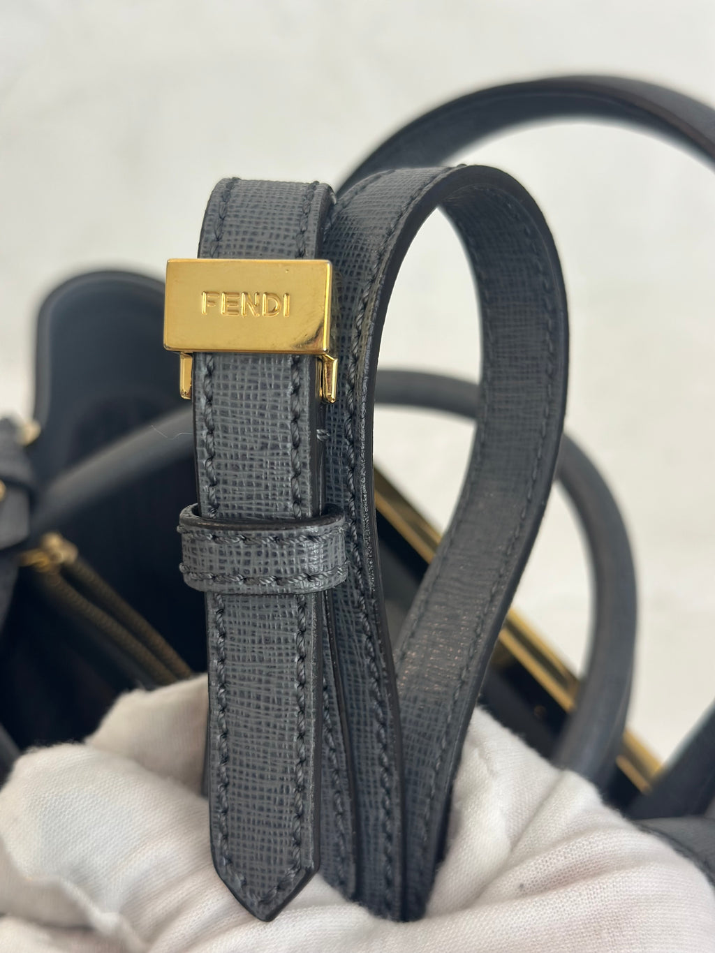 FENDI Petite 2Jours Shoulder Bag Handbag Pochette Leather Gray