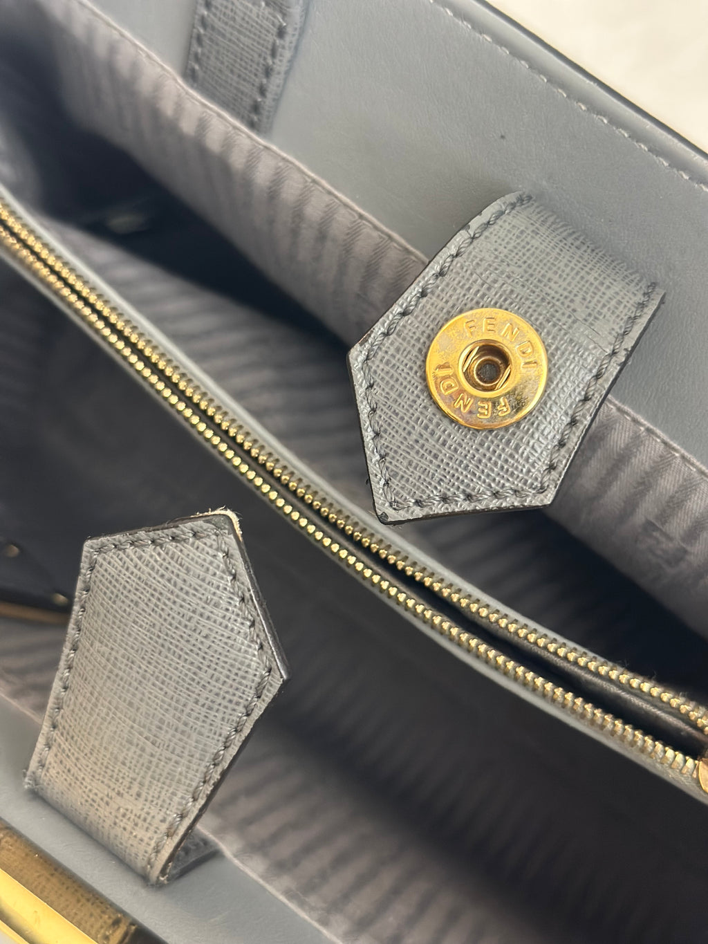 FENDI Petite 2Jours Shoulder Bag Handbag Pochette Leather Gray