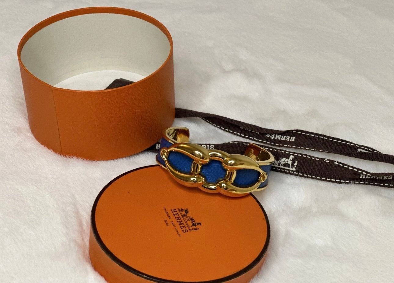HERMES Leather Chaine d'Ancre Cuff Bracelet